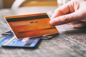 Kredi Kartı Borçlanmaları Hızla Artıyor