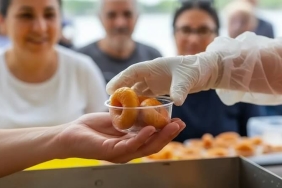 Askıda Lokma Nedir? Hayrınızı İstanbul’un Kalabalıklarında Paylaşmanın Yeni Yolu